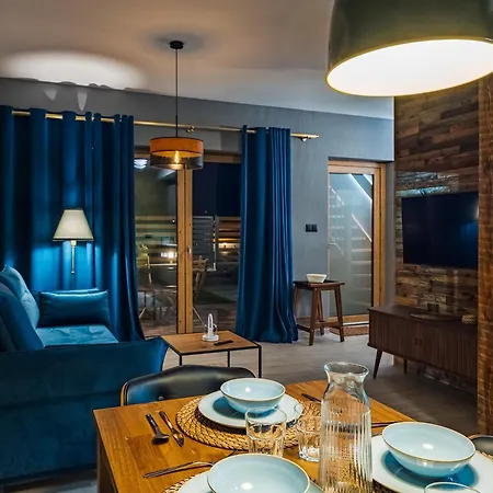 Pod Lasem Apartment *