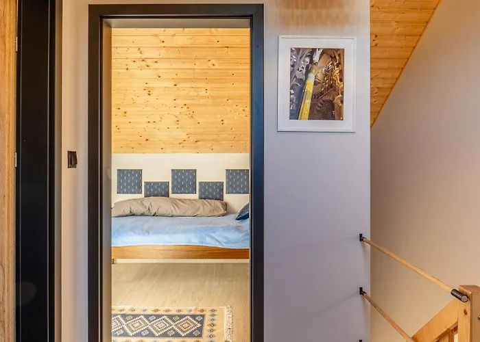 Pod Lasem Apartament Łukęcin