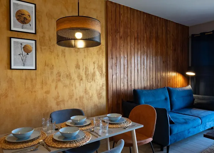 Pod Lasem * Łukęcin