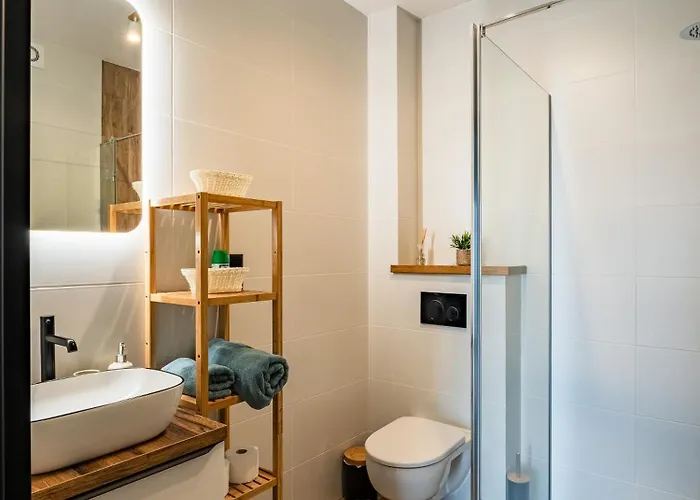 Pod Lasem * Łukęcin